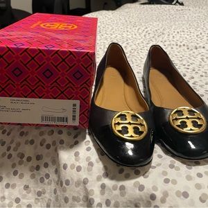 Beautiful Tory Burch Chelse Cap Toe Ballet Nappa Leather/Patent Leather.